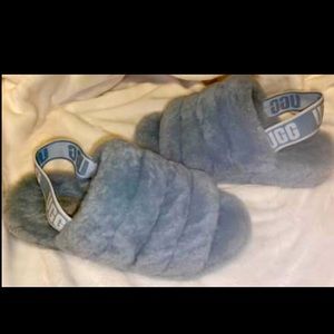 UGG- Fluffy Yeah Slide
